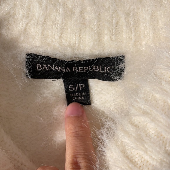White furry sweater from Banana Republic - Picture 2 of 3